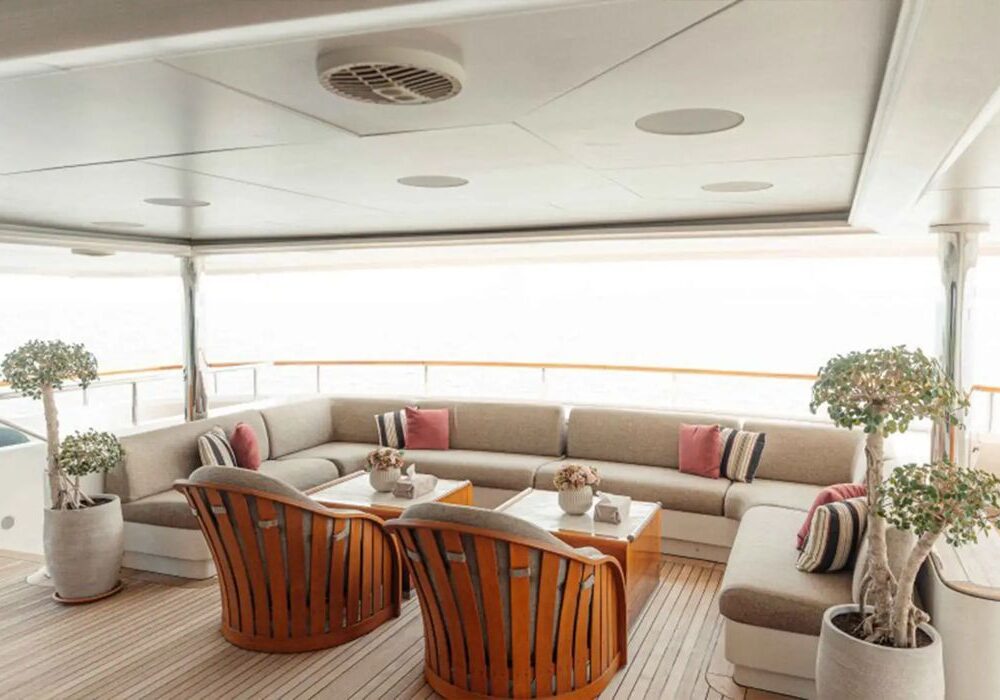 Zaf yacht – aft deck lounge Zaf yacht aft deck outdoor lounge